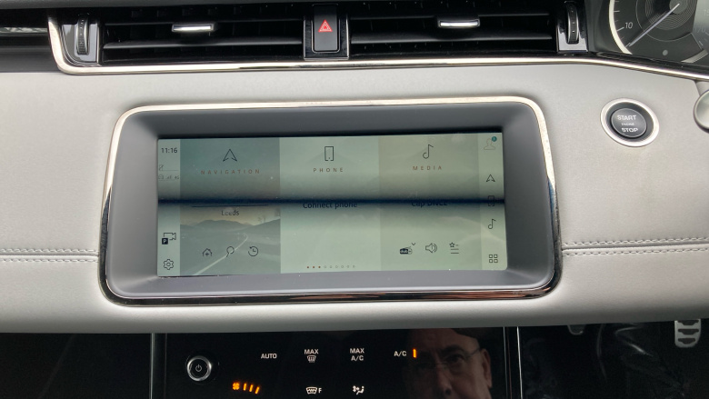 Land Rover Range Rover Evoque 1.5 P300e R-Dynamic SE 5dr Auto Hatchback